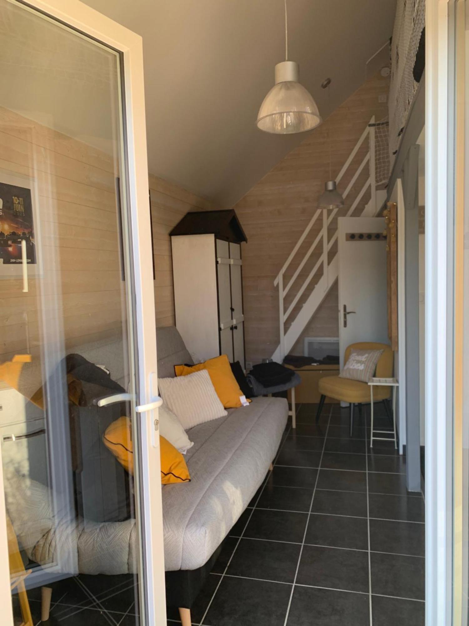 Joli Studio Mezzanine Proche Pole Europeen Yvré-lʼÉvêque Esterno foto